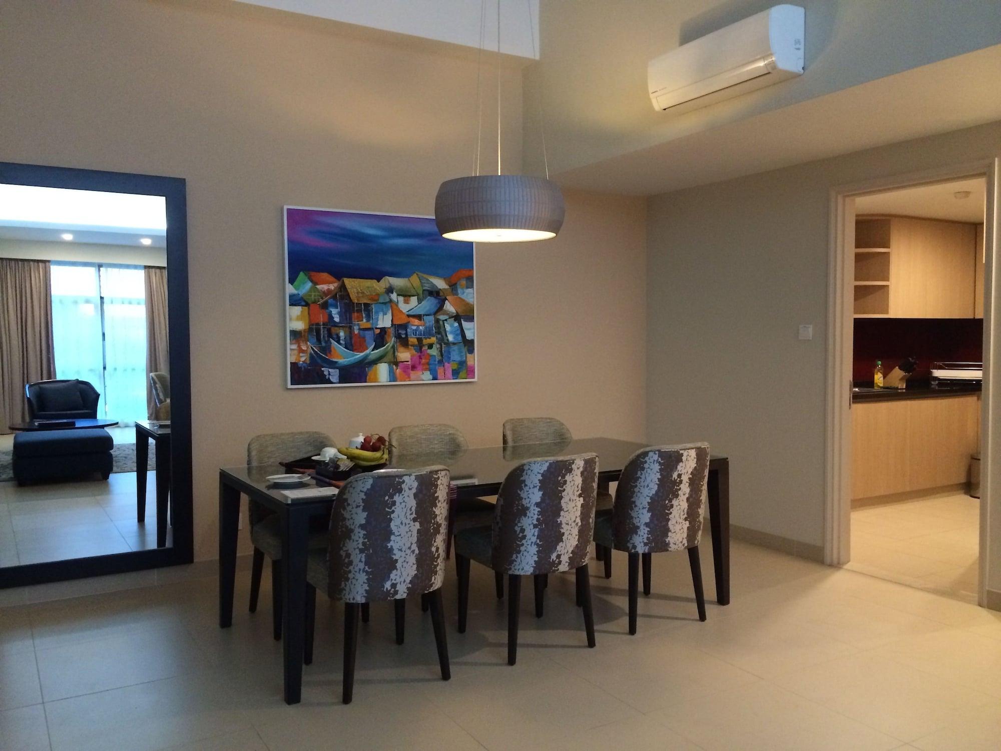 Somerset Ho Chi Minh City Cidade de Ho Chi Minh Exterior foto A dining room in a condominium