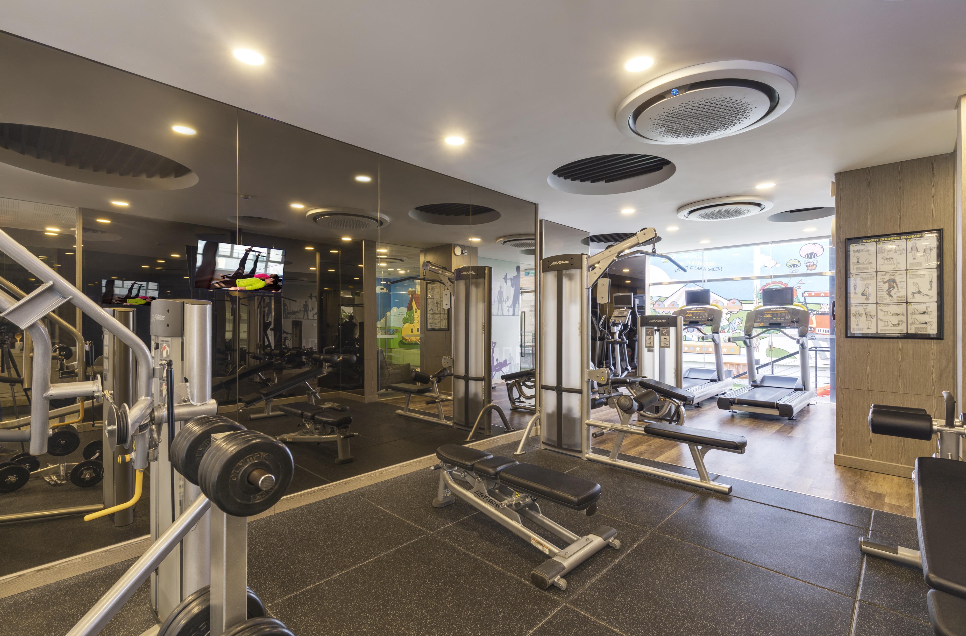 Somerset Ho Chi Minh City Cidade de Ho Chi Minh Exterior foto The gym at the hotel